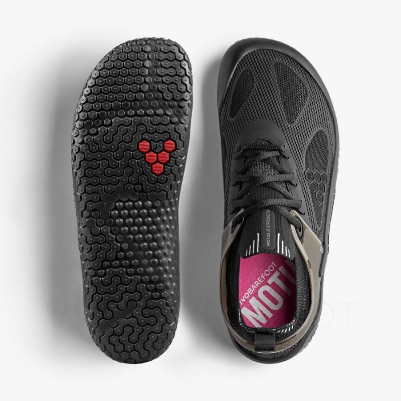 Vivobarefoot Motus Strength Miesten Maantiekengät Obsidian | FI400CP